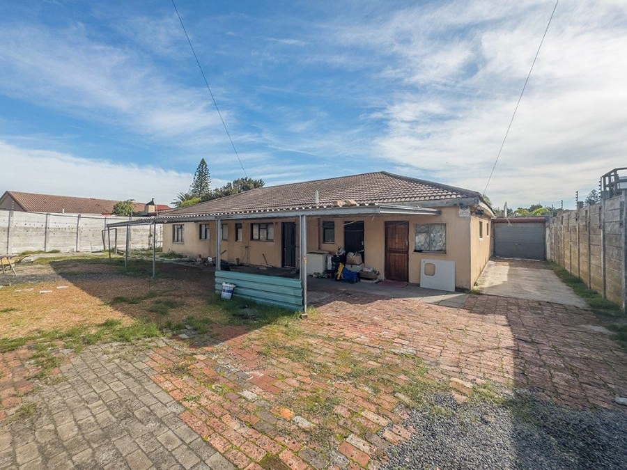 3 Bedroom Property for Sale in Belhar Western Cape